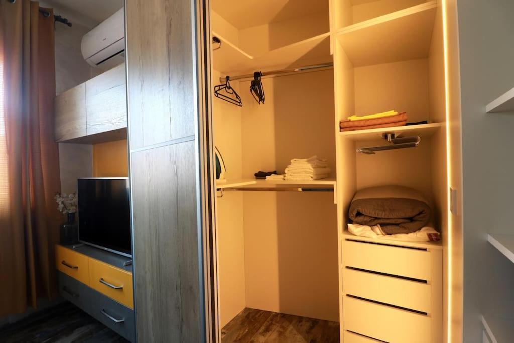 סופיה Unique Central 1 Bedroom Flat מראה חיצוני תמונה